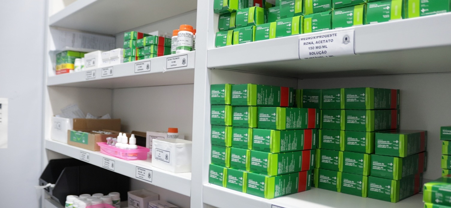CONSCIENTIZAÇÃO - Prefeitura alerta para os riscos da automedicação e destaca a importância do uso racional de medicamentos