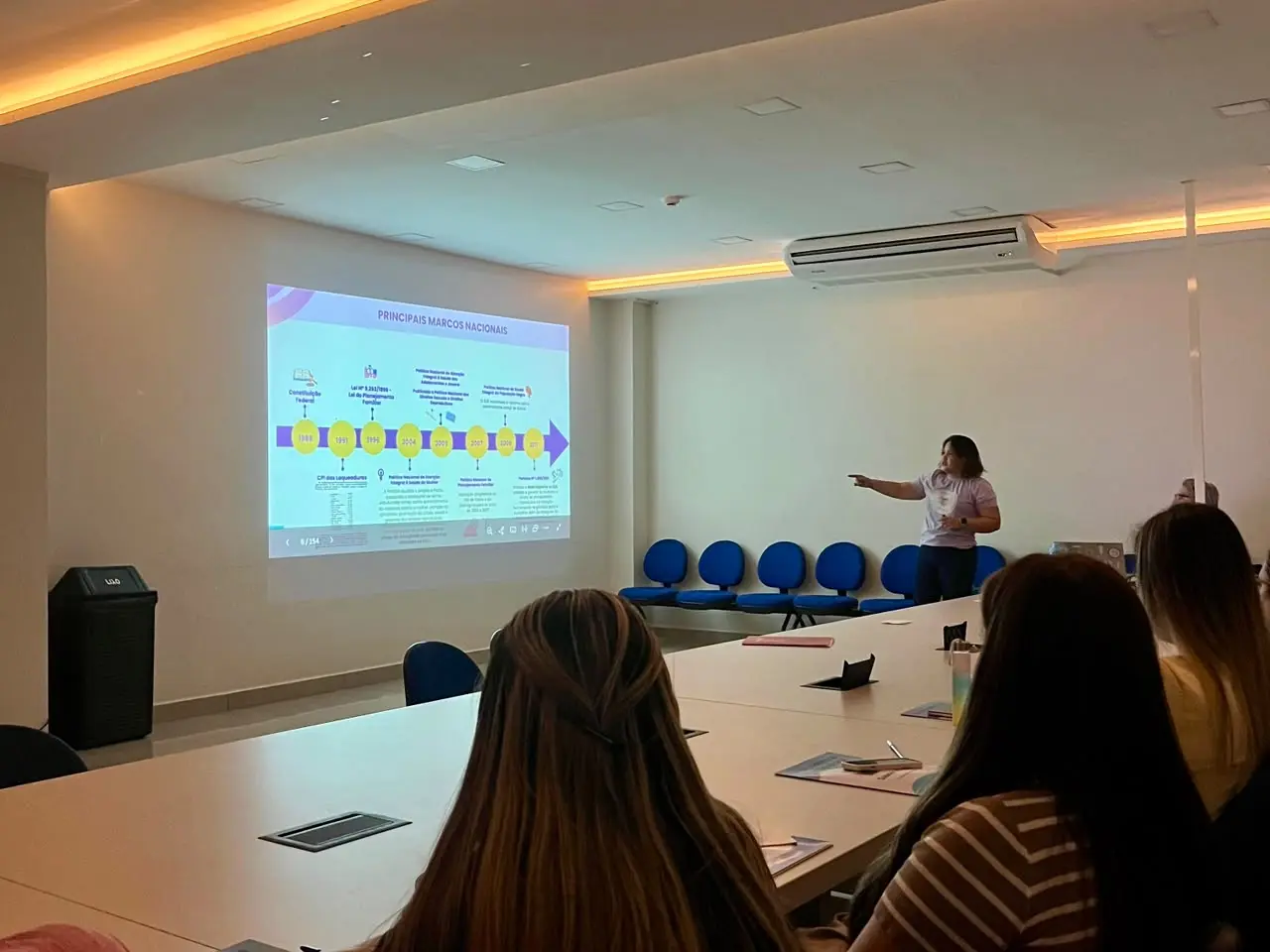 Enfermeiros são capacitados para ampliar acesso a implantes contraceptivos em Porto Velho