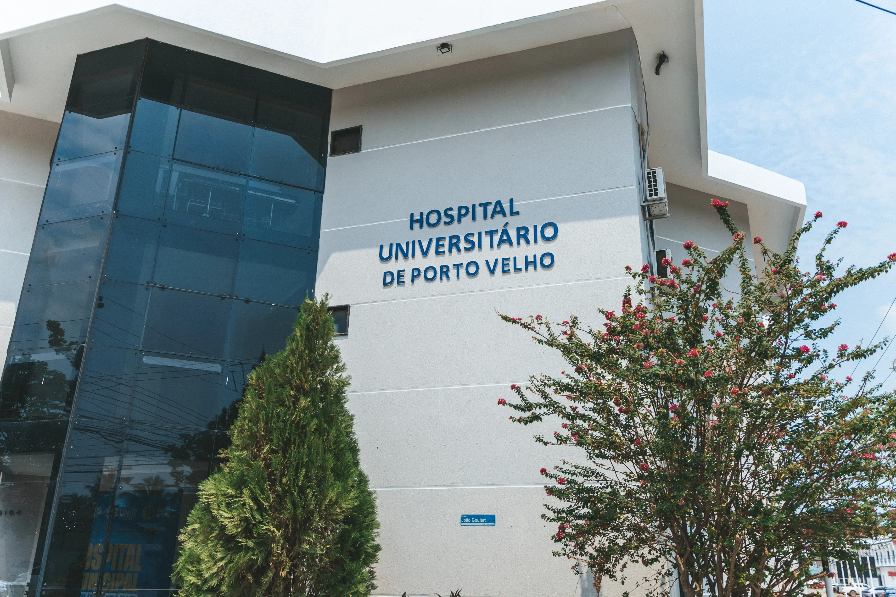 Hospital Universitário completa um mês com quase 2,4 mil atendimentos especializados em Porto Velho
