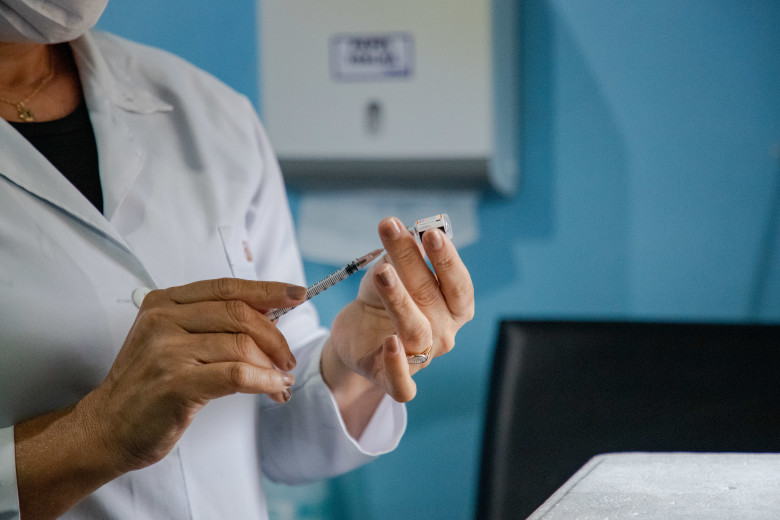 Orgulho do Madeira recebe mutirão de vacinação neste sábado (14)
