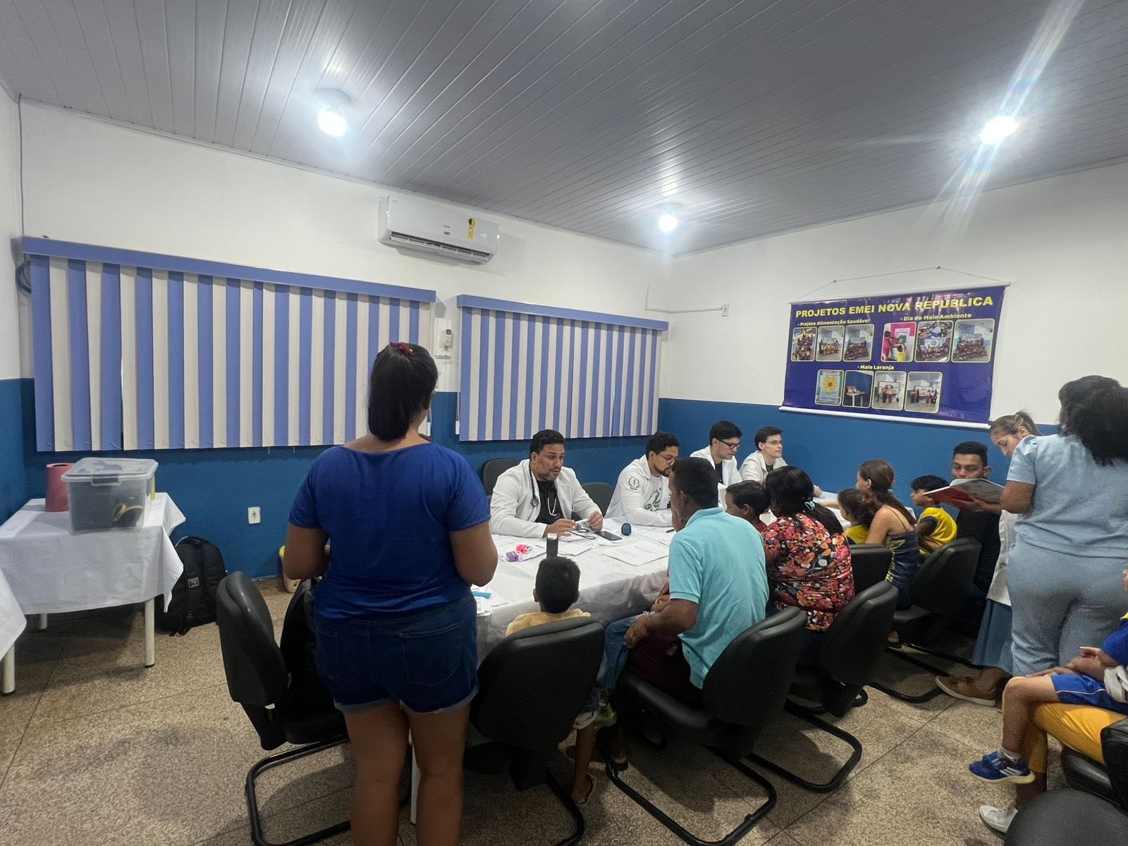 Atendimento ocorreu nas dependências da própria escola