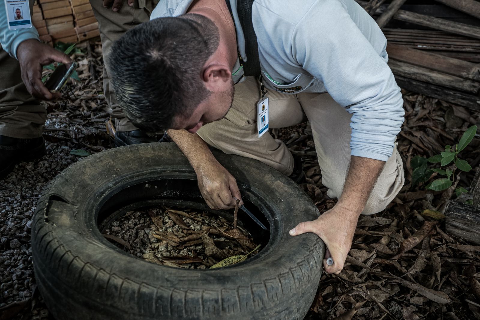 Semusa orienta a população a manter quintais limpos, evitar água parada, utilizar mosquiteiros e repelentes