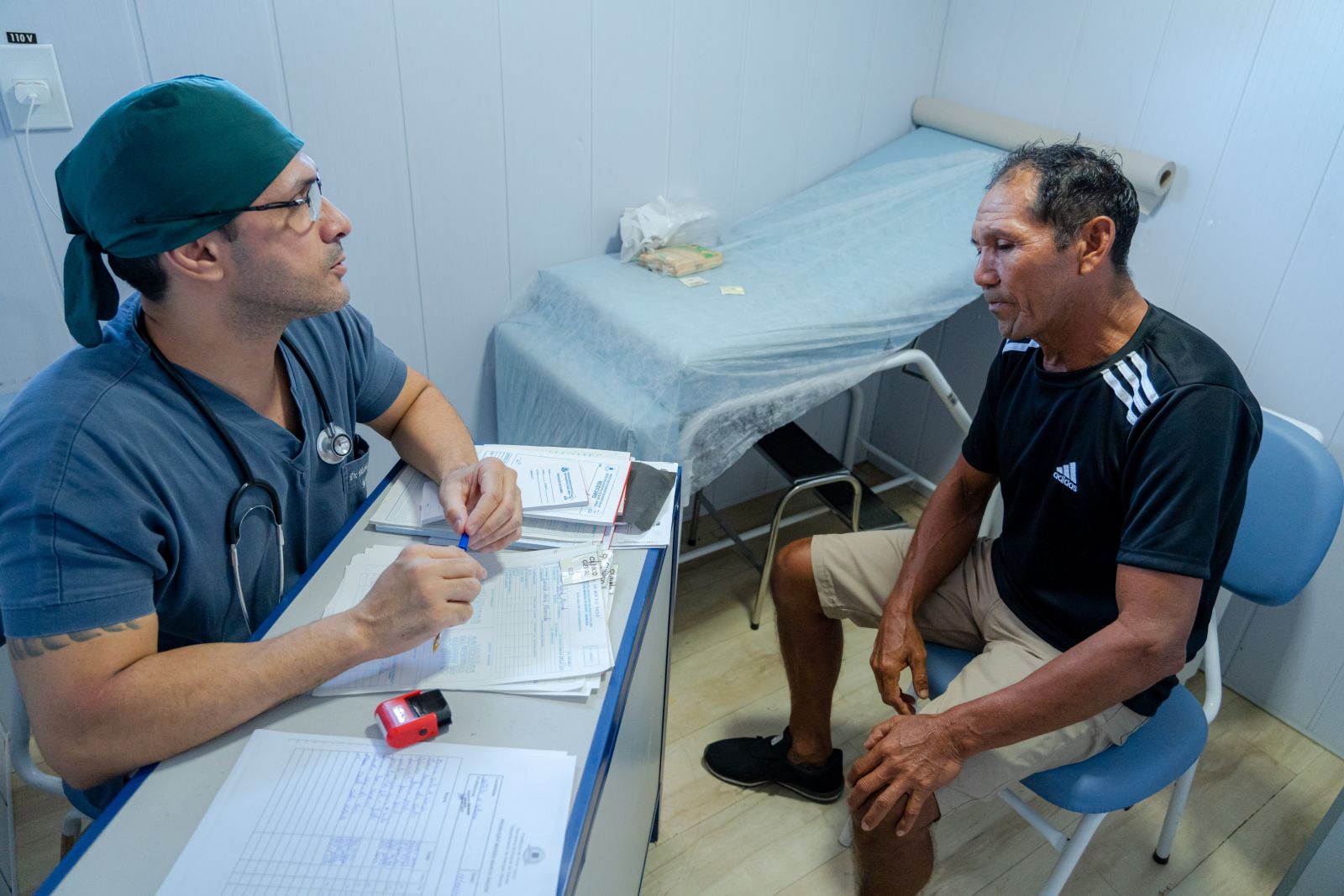 Davi Valente foi atendido pelo médico Valério Silveira