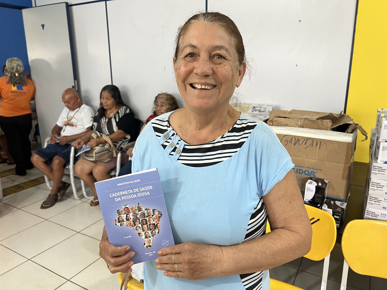 A Caderneta de Saúde do Idoso permite registro e acompanhamento de informações sobre a saúde, hábitos de vida e vulnerabilidades 