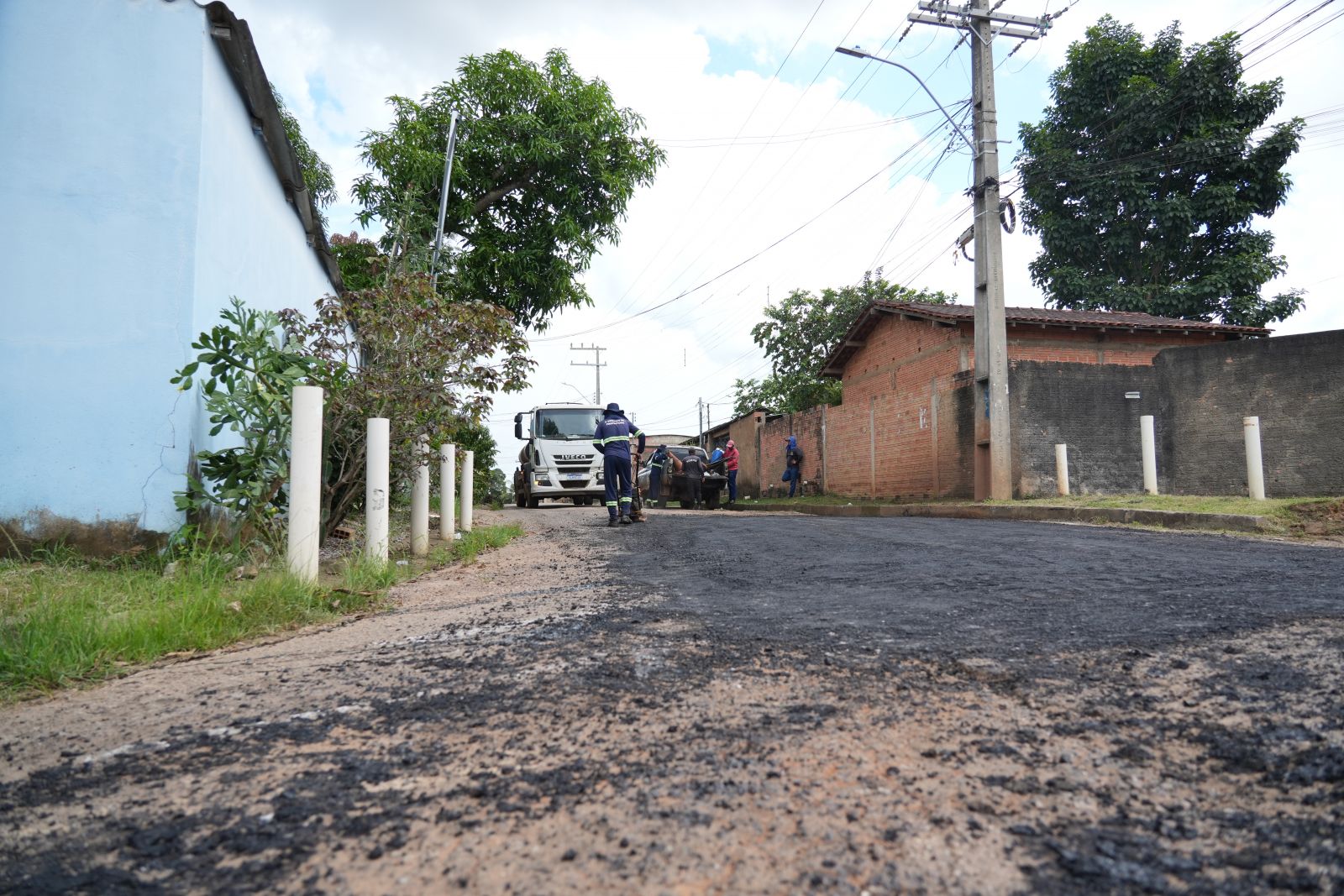 Equipes atuam para levar segurança e melhores vias