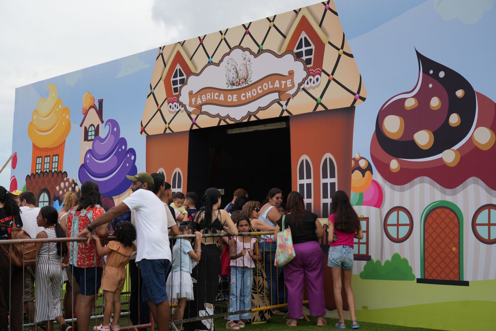 Público poderá visitar o espaço cenográfico da Fábrica de Chocolate, um dos destaques do evento