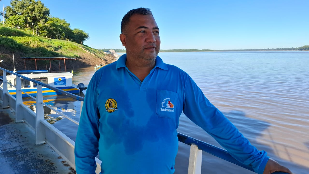 Elson Ferreira também atua no comando do Barco Saúde há 12 anos