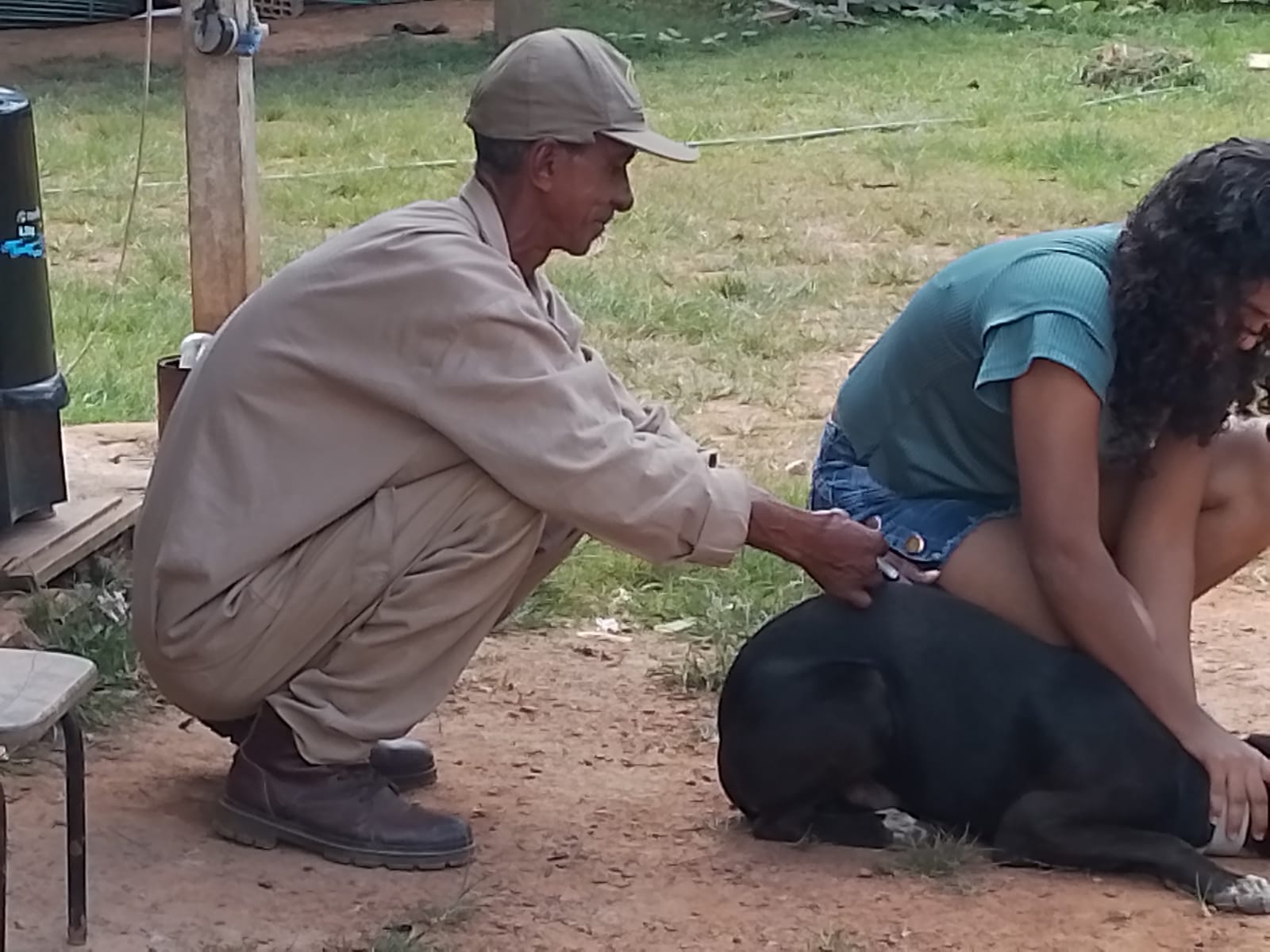 Vacinação nos distritos faz parte do calendário da Divisão de Controle de Zoonoses