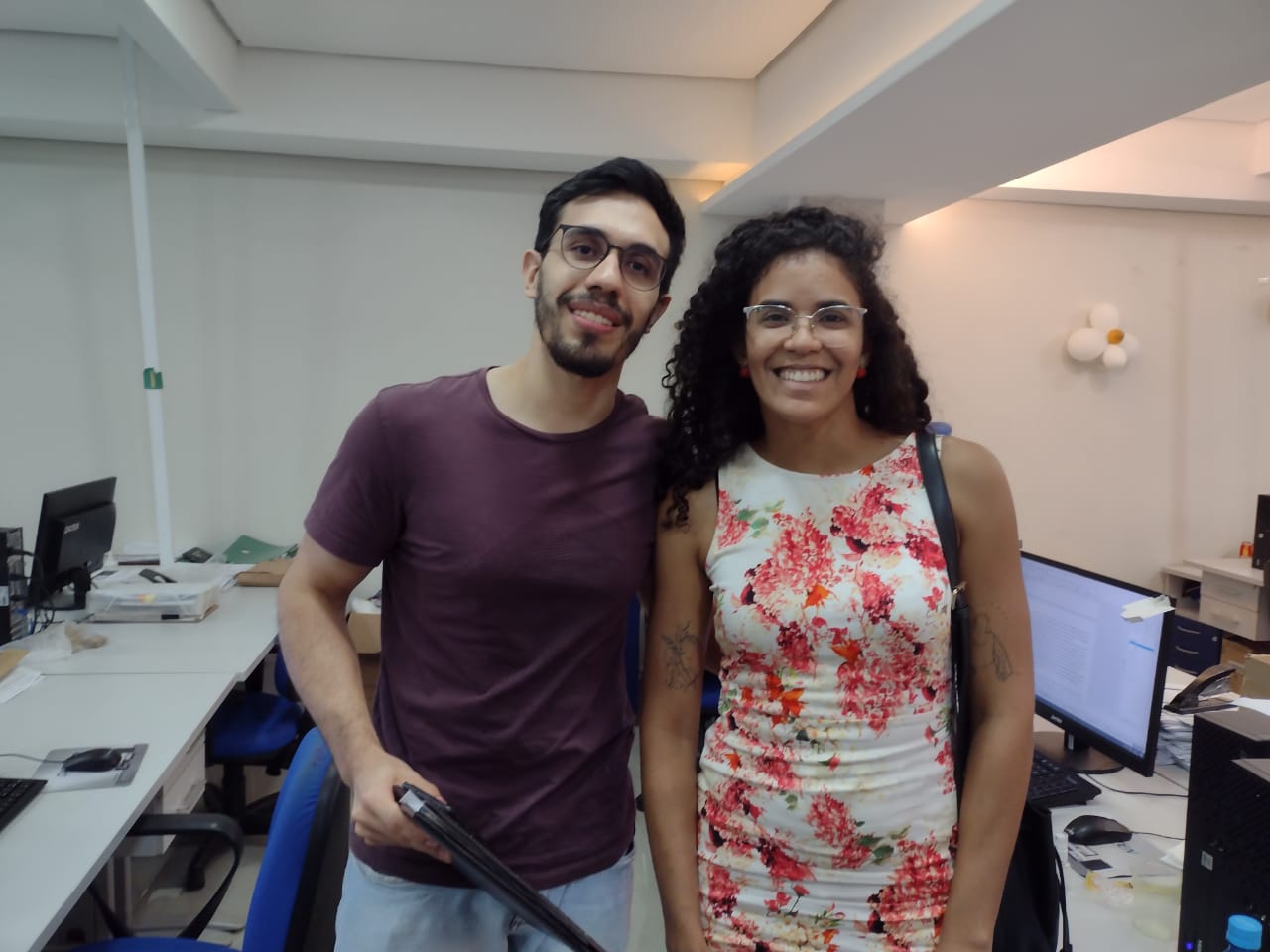 Os médicos Bruno Chaves e Lenara Mello começaram a atender esta semana