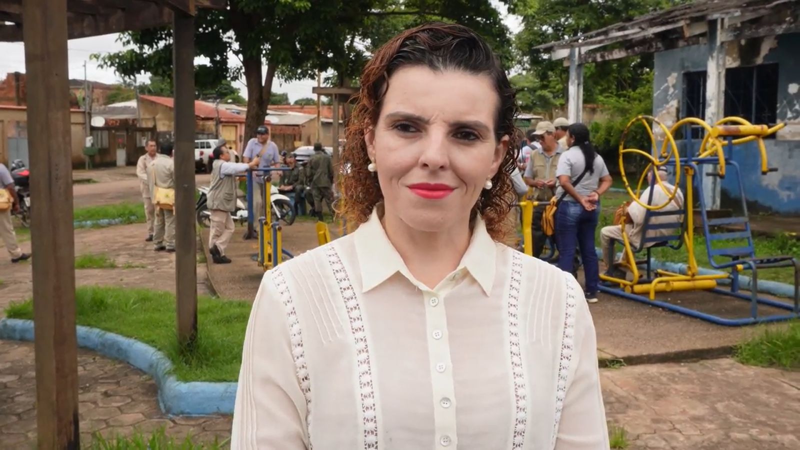Mariana Prado reforça que combate ao mosquito é um trabalho envolvendo entes públicos e população