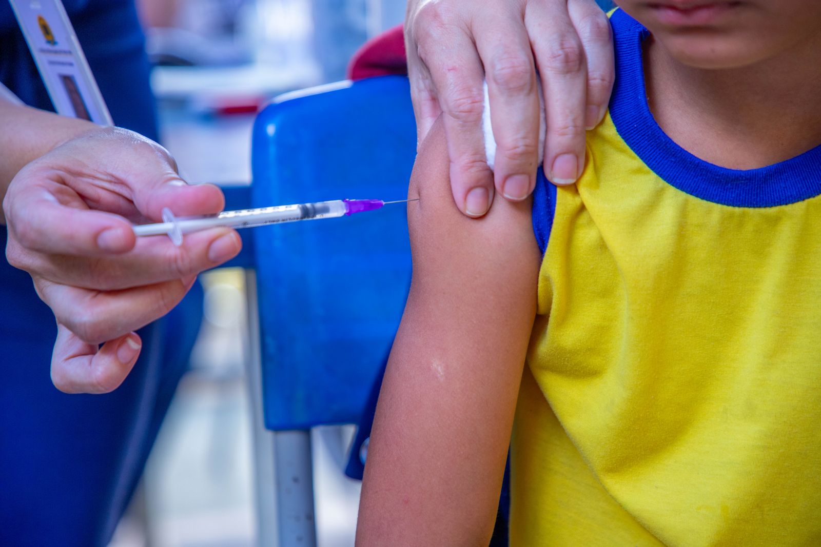 Foram ofertados a atualização da caderneta vacinal, avaliação médico clínica, acompanhamento nutricional, educação sexual, entre outros