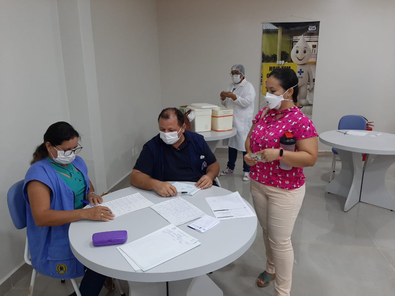 A vacina contra a gripe também foi oferecida aos trabalhadores da saúde