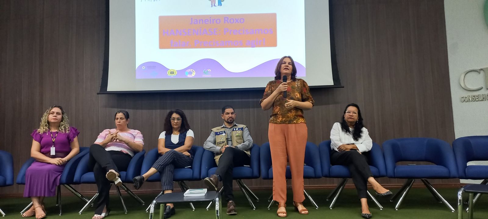 Capacitações são uma das estratégias para promover a melhoria dos atendimentos, frisa Eliana Pasini