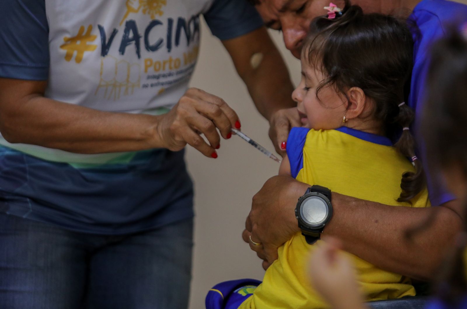 Crianças de 3 e 4 anos que ainda não iniciaram a vacinação poderão receber Pfizer Baby