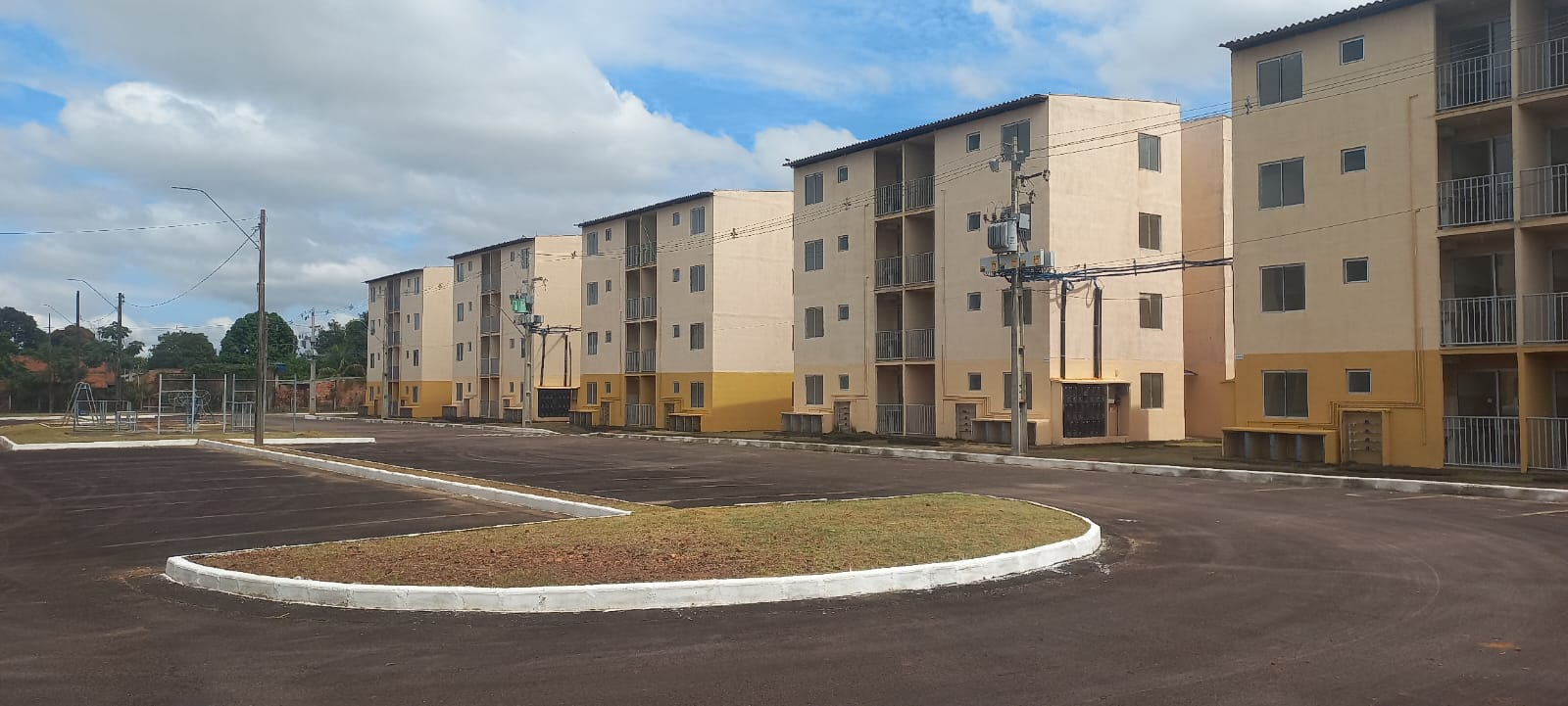 Interessados devem apresentar uma propostas para execução de empreendimentos habitacionais no município